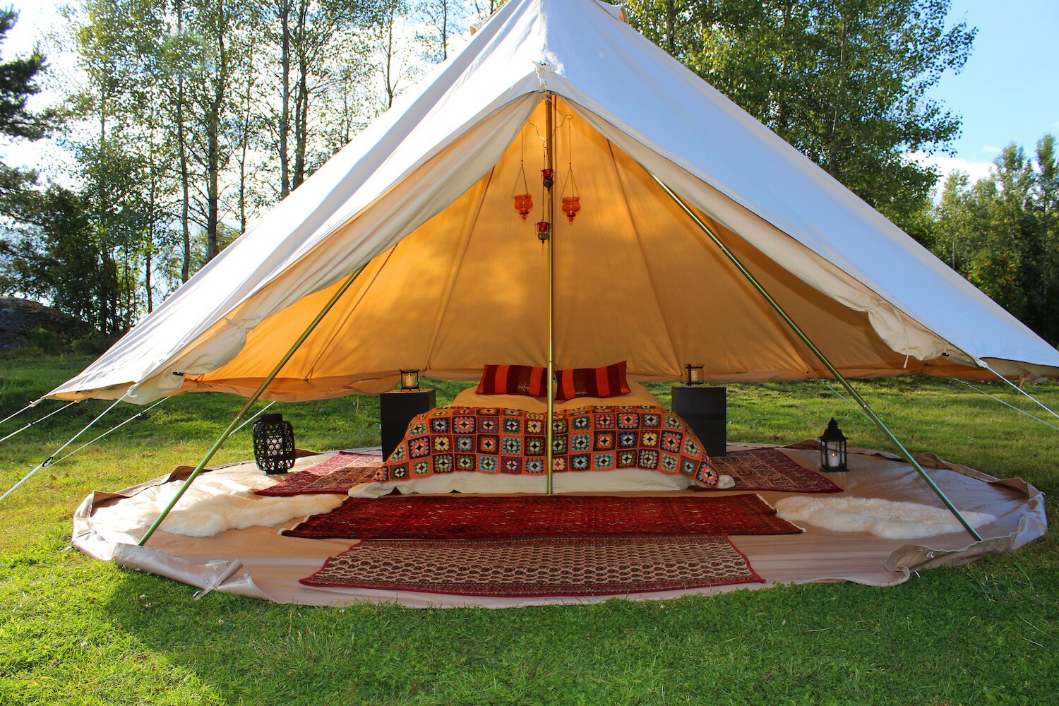 gotland-glamping-sides-up